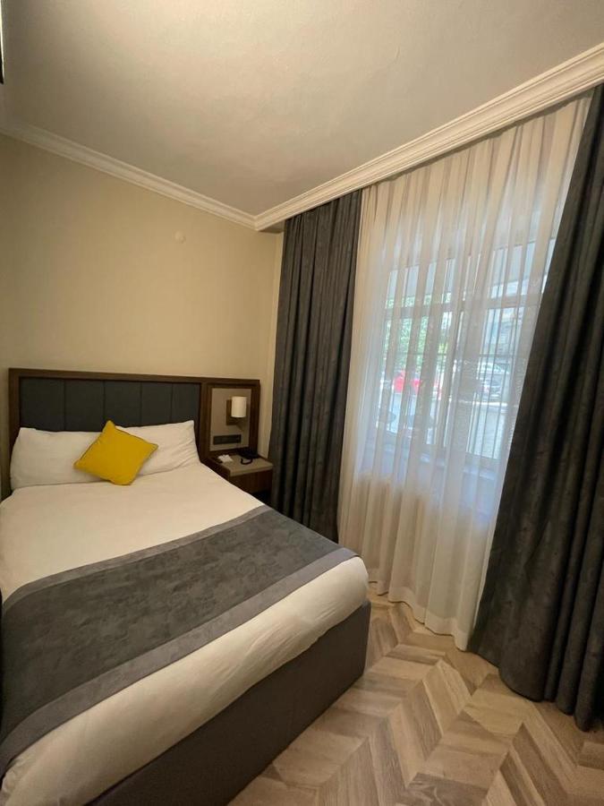 Uk Ankara Hotel Exterior foto